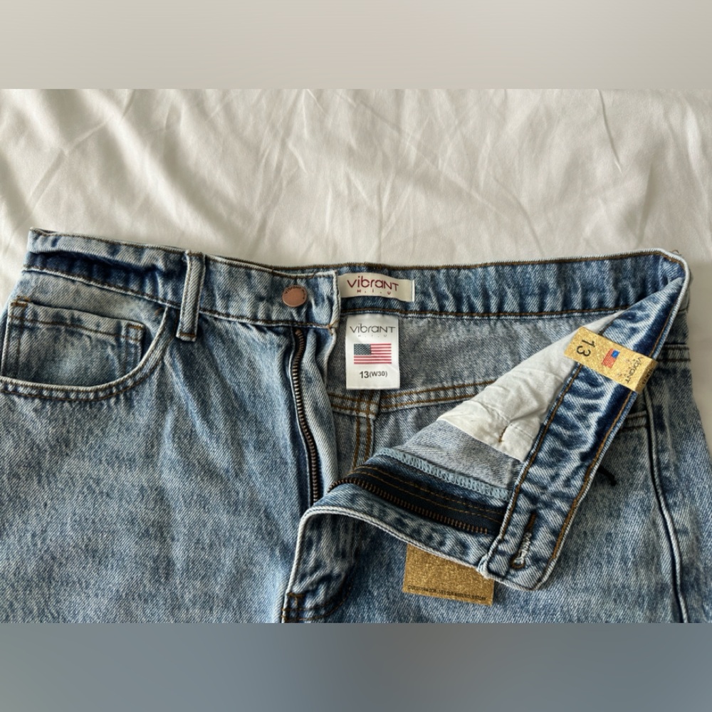 NWT!! Distressed Wide Leg Jeans